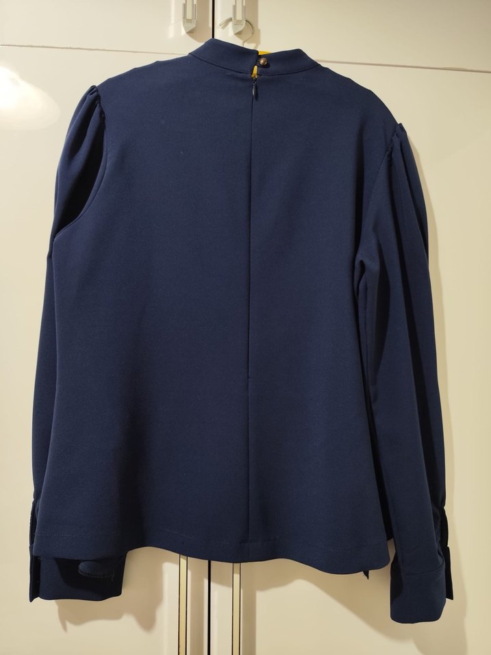 Koyu Mavi Kadın Yüksek Yakalı Bluz - Görsel 4