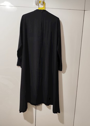 Uzun Kollu Siyah Püsküllü Uzun Elbise - Görsel 3