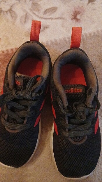 23 Beden çeşitli Renk Adidas çocuk ayakkabı