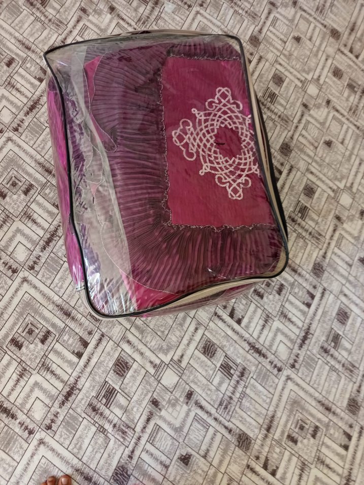 Bordo Nakışlı Renkli Yatak Örtüsü - Görsel 3