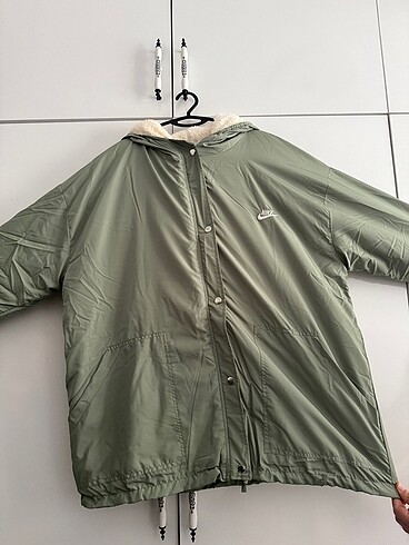 l Beden yeşil Renk Nike Kadın içi polarlı mont