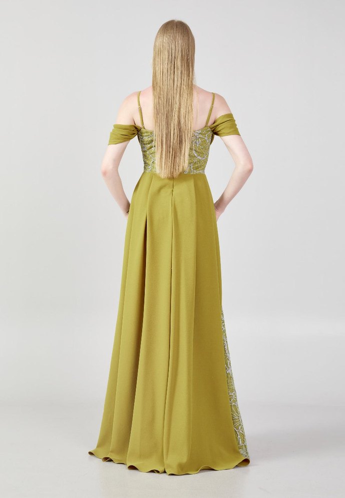 Nakışlı, Uzun, Kayık Yaka Kadın Abiye Elbise - Görsel 3