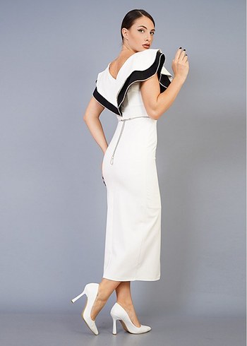 Beyaz V Yakalı Uzun Kalem Elbise - Görsel 2