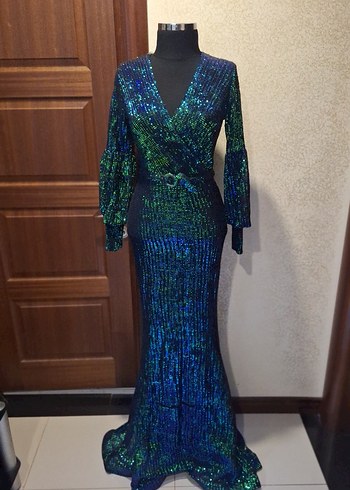 Uzun Kol Drapeli Renkli V Yaka Elbise - Görsel 2