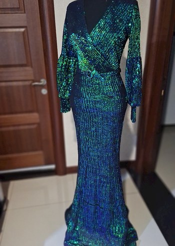 Uzun Kol Drapeli Renkli V Yaka Elbise - Görsel 5