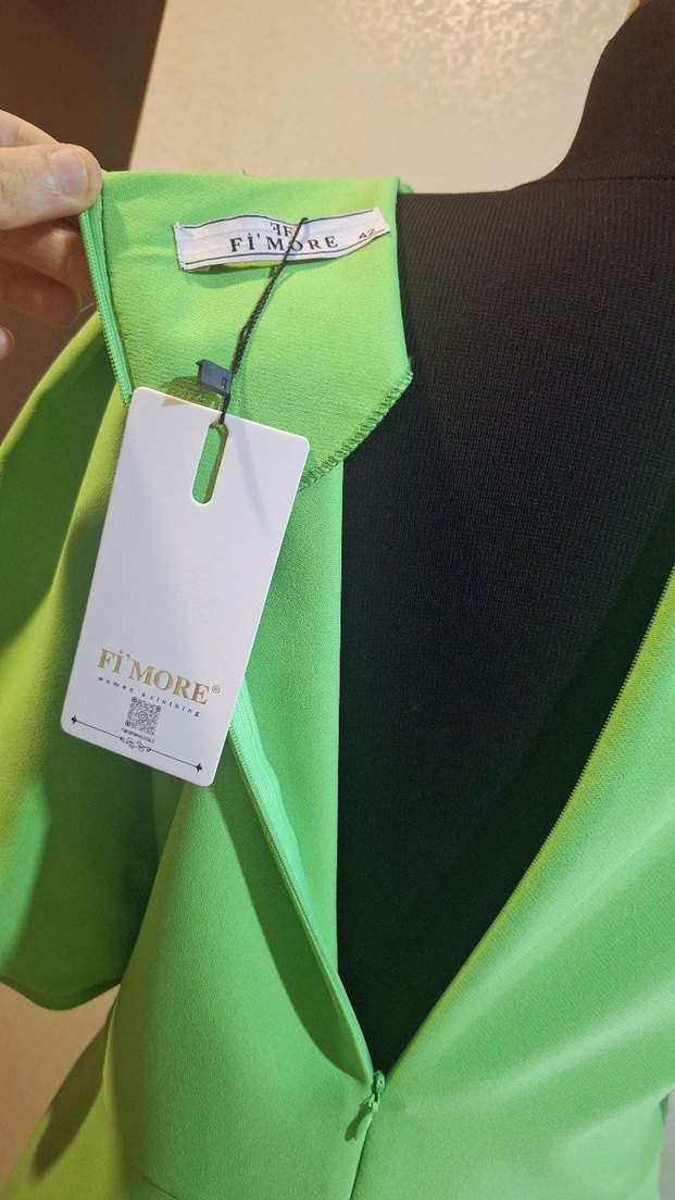 Düğmeli Yeşil Kadın Uzun Elbise - Görsel 3