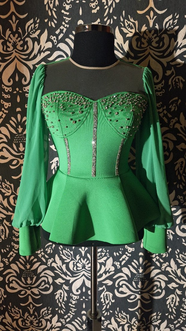 Uzun Kol Detaylı Boncuk İşlemeli Yeşil Abiye - Görsel 2