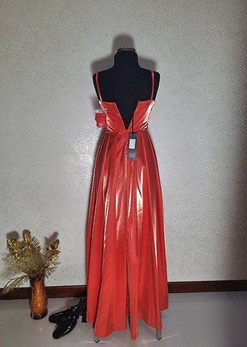 Pembe Parlak Uzun Drapeli Kadın Abiye Elbise - Görsel 4