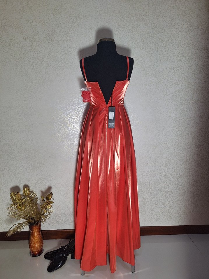 Pembe Parlak Uzun Drapeli Kadın Abiye Elbise - Görsel 4