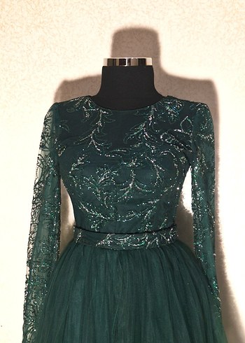 Uzun Kollu Yeşil Nakışlı Abiye Elbise - Görsel 6