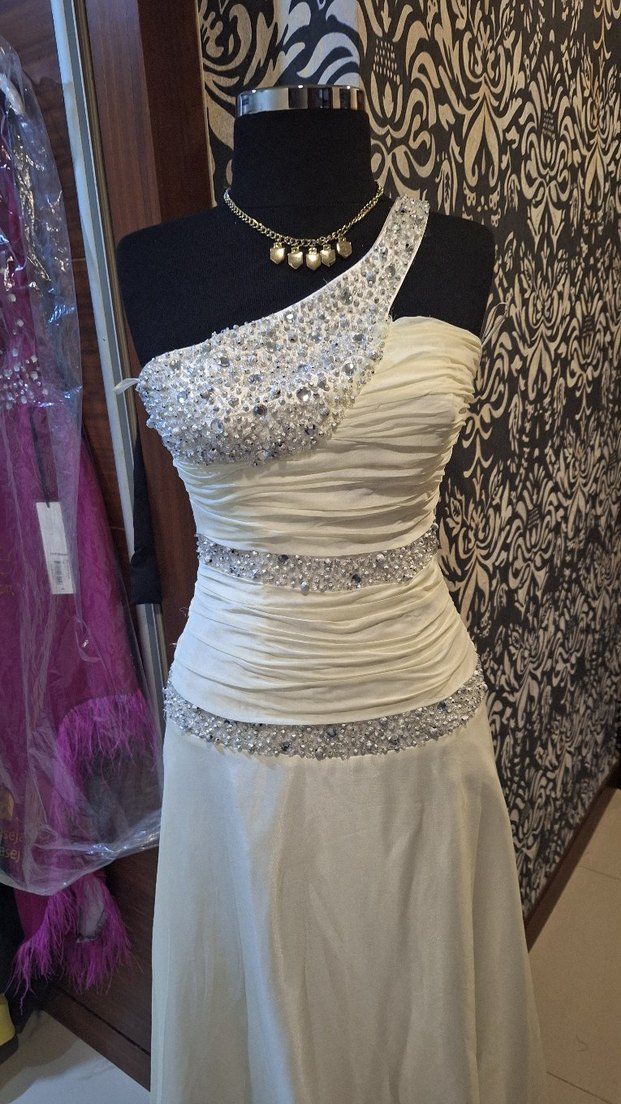 Beyaz Drapeli Uzun Abiye Elbise - Görsel 3