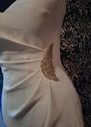 Beyaz Drapeli Uzun Abiye Elbise - Görsel 3