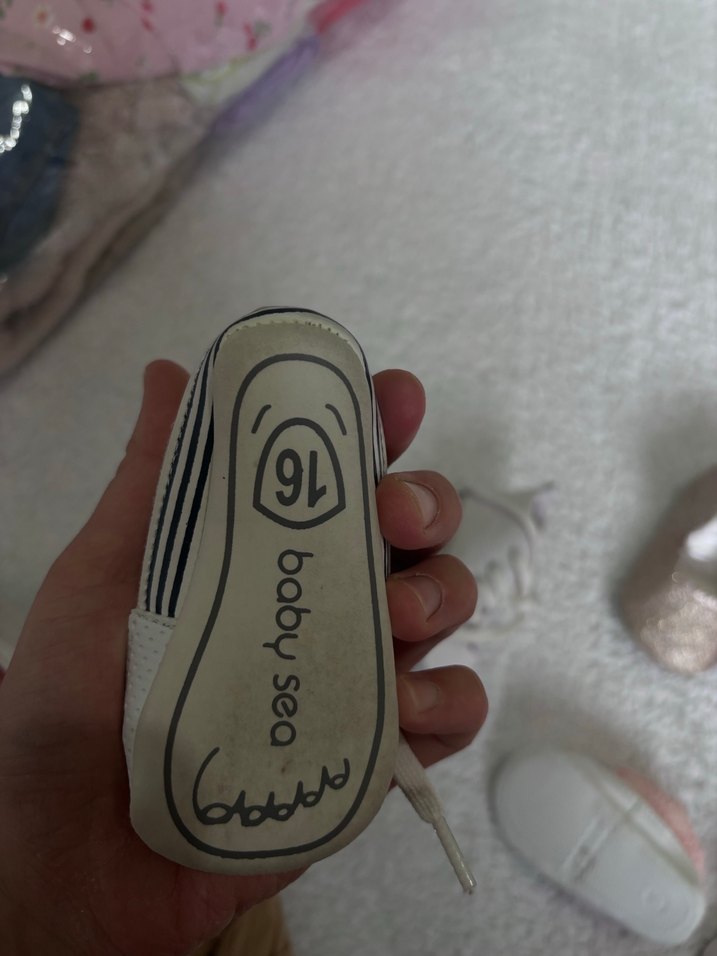 Beyaz Erkek Bebek İlk Adım Ayakkabısı - Görsel 2