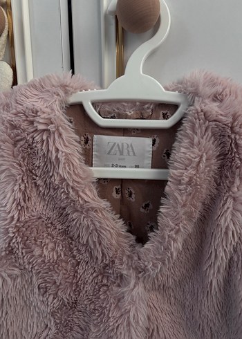 Kız Çocuk Peluş Yelek Pembe V Yaka - Görsel 3