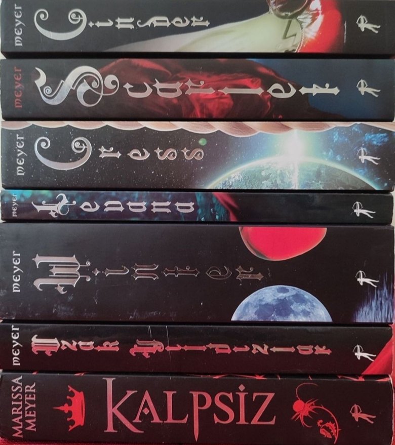 Marissa Meyer - Bir Ay Günlüğü Serisi - Görsel 5