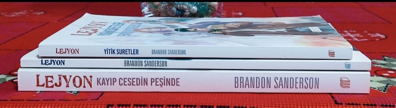Lejyon Serisi - Brandon Sanderson Roman Seti - Görsel 3