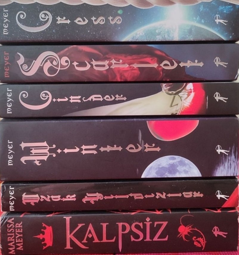 Marissa Meyer'in Gençlik Romanları Seti - Görsel 4