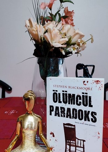 Stephen Blackmoore Ölümcül Paradoks - Görsel 3
