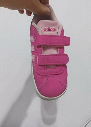 25 Beden Adidas ayakkabı