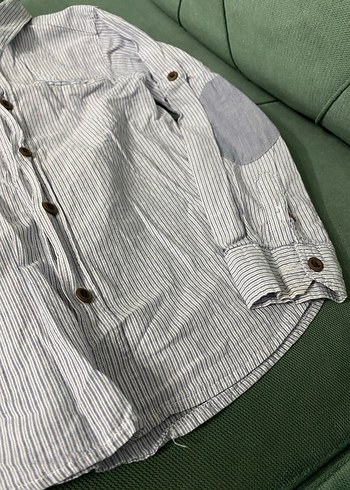 Erkek Çocuk Gri Çizgili Uzun Kollu Gömlek - Görsel 4