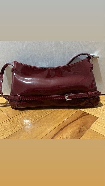 bordo rugan çanta