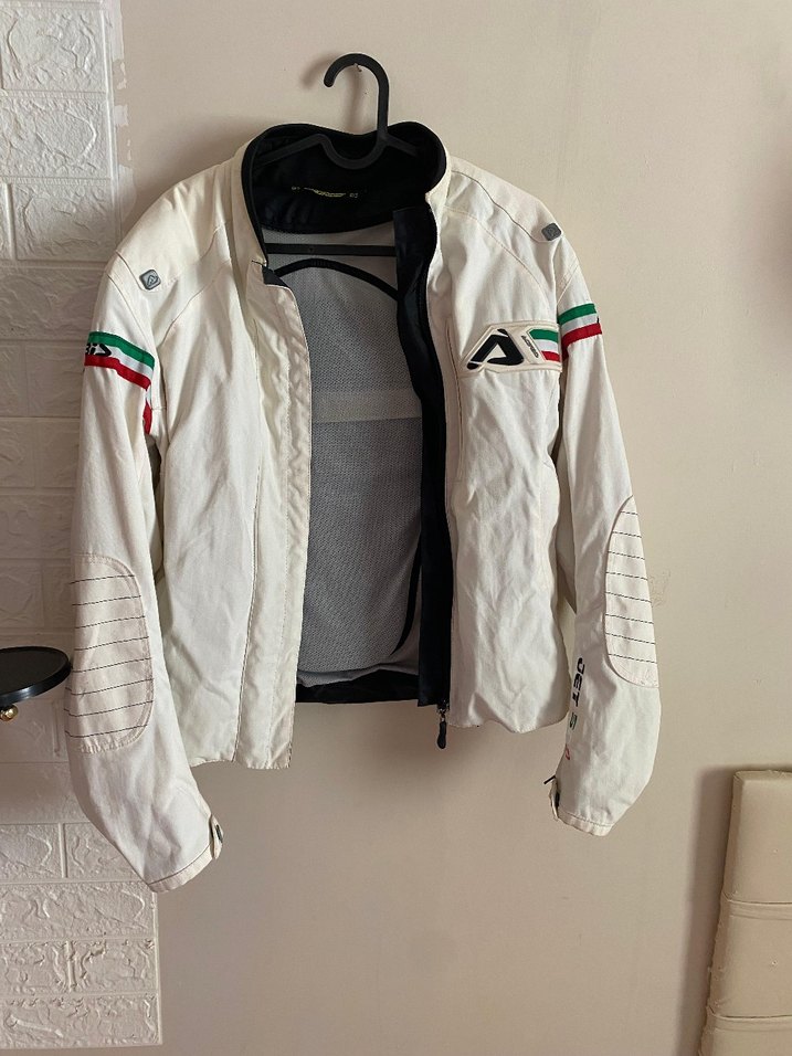 Renkli Parlak Biker Motosiklet Kaskı ve Motorcu Beyaz Şık Mont - Görsel 2