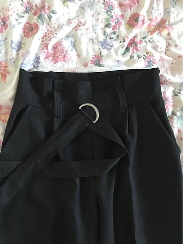 Siyah Havuç Kesim Pantalon