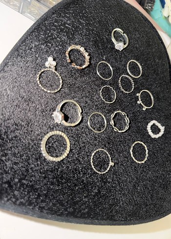 Beyaz İşlemeli Boncuklu Kadın Yüzüğü - Görsel 2