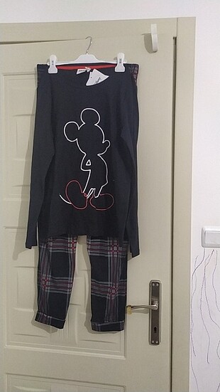 Kadın pijama takımı 