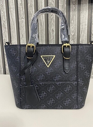 Guess Çanta