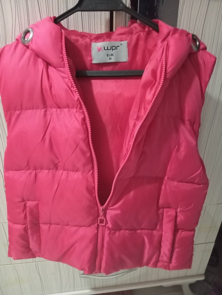 Pembe Kapüşonlu Şişme Yelek - Görsel 3
