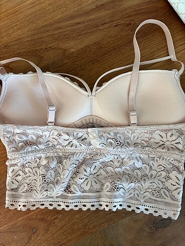Penti Penti Bralet