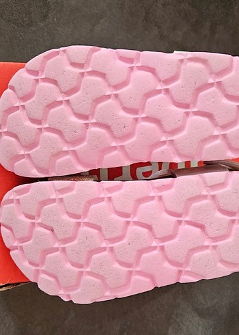 24 Beden pembe Renk Superfit 24 no pembe kız çocuk sandalet