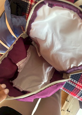 Bordo Fermuarlı Kadın Sırt Çantası - Görsel 3