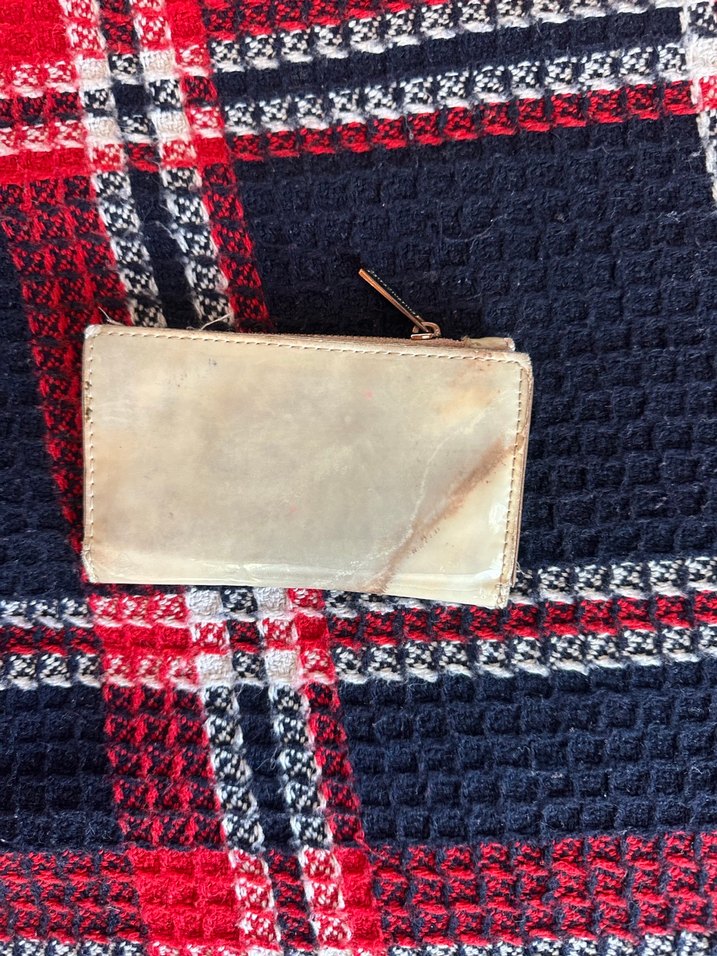 Parlak Altın Renk Fermuarlı Kadın Cüzdanı - Görsel 2