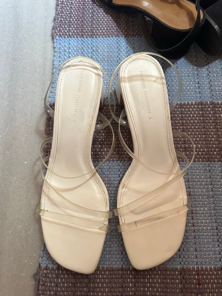 Bej İnce Topuklu Minimalist Sandalet - Görsel 2