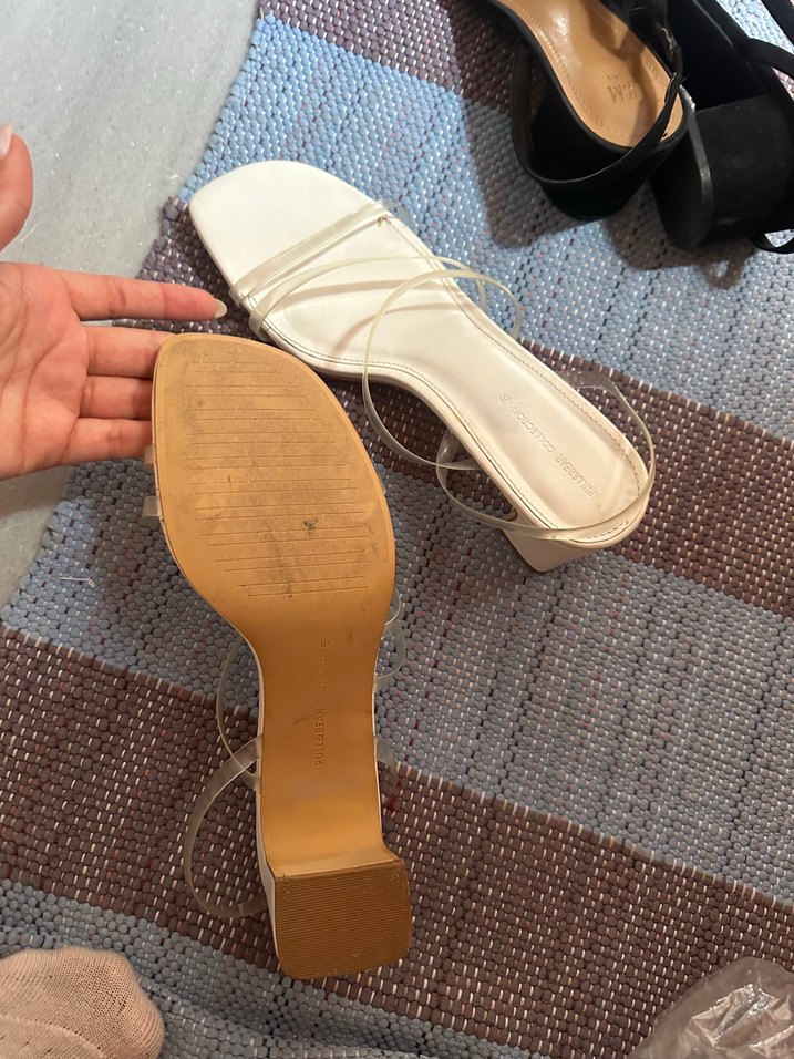 Bej İnce Topuklu Minimalist Sandalet - Görsel 4