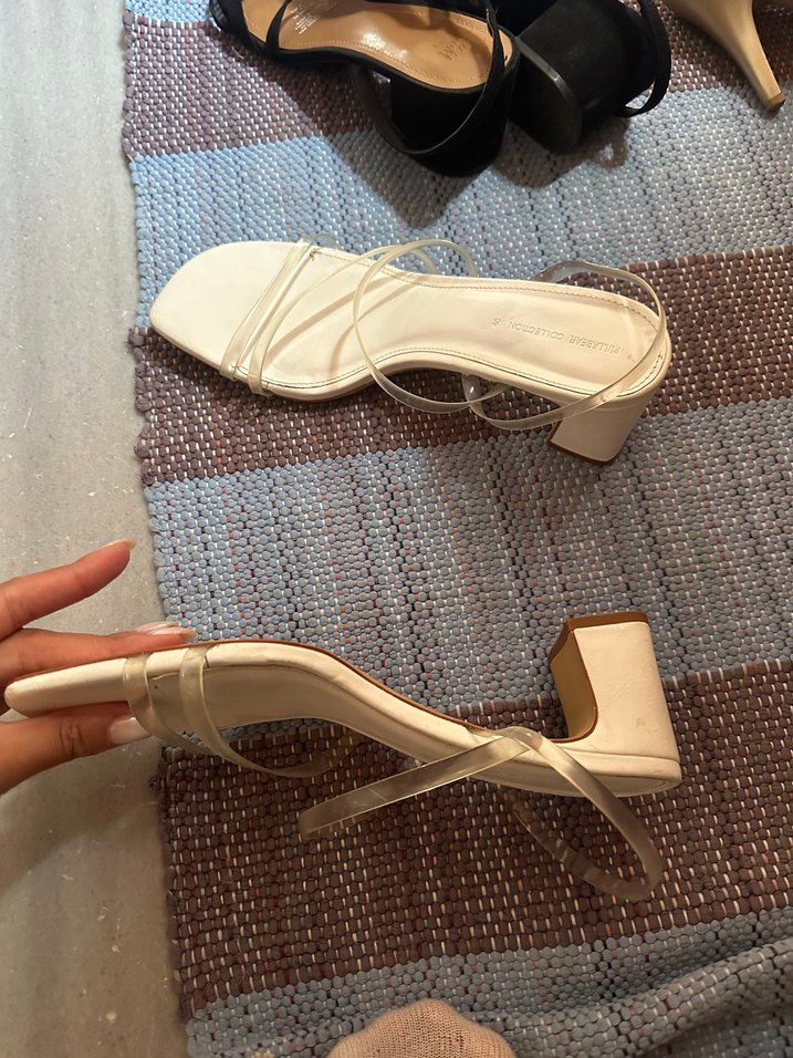 Bej İnce Topuklu Minimalist Sandalet - Görsel 5