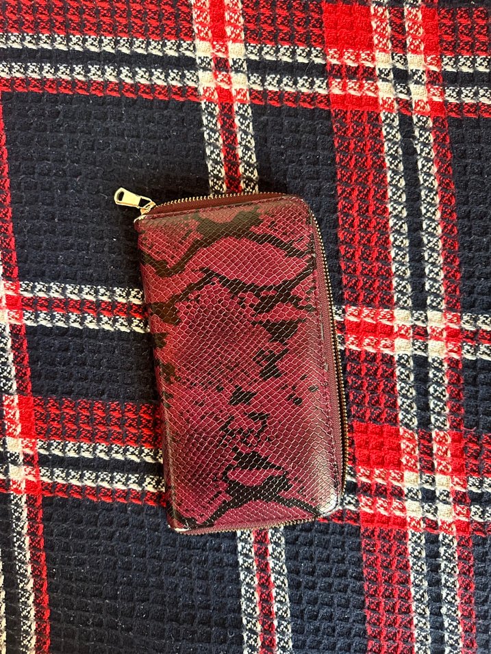Kırmızı Yılan Desenli Fermuarlı Kadın Cüzdan - Görsel 2