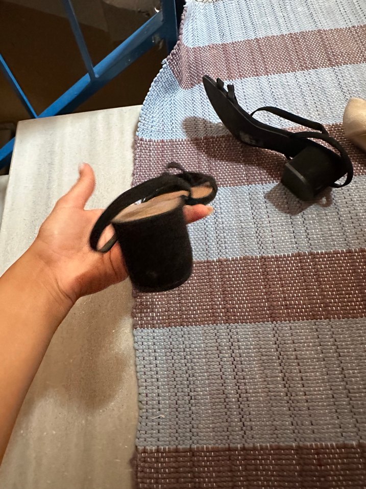 Siyah Yılan Desenli Dolgu Topuklu Kadın Ayakkabı - Görsel 3