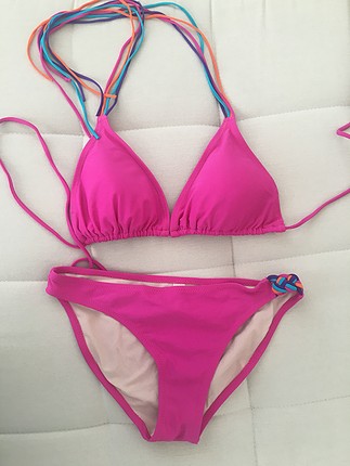 Penti Penti bikini
