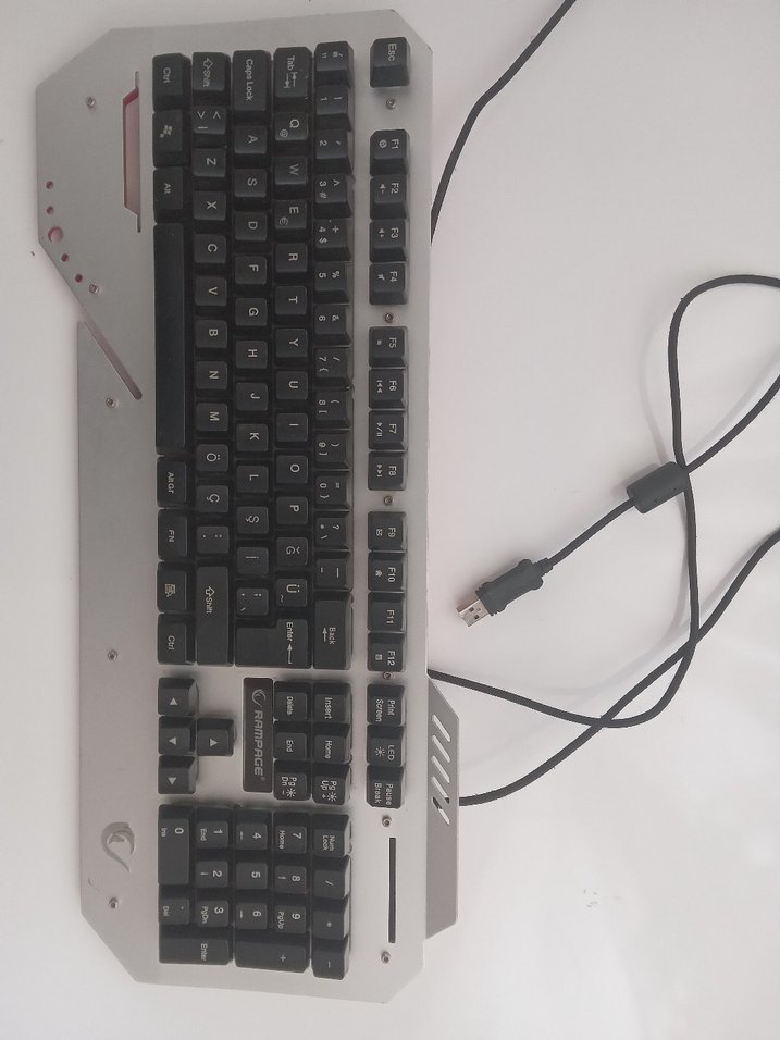 Beyaz Aleminyum Gövdeli Siyah Tuşlu Klavye - Görsel 2