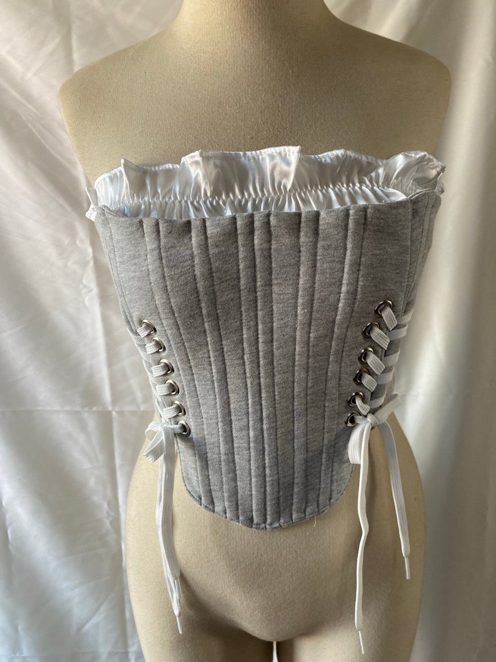 Gri Fırfırlı Straplez Korse Bluz - Görsel 2