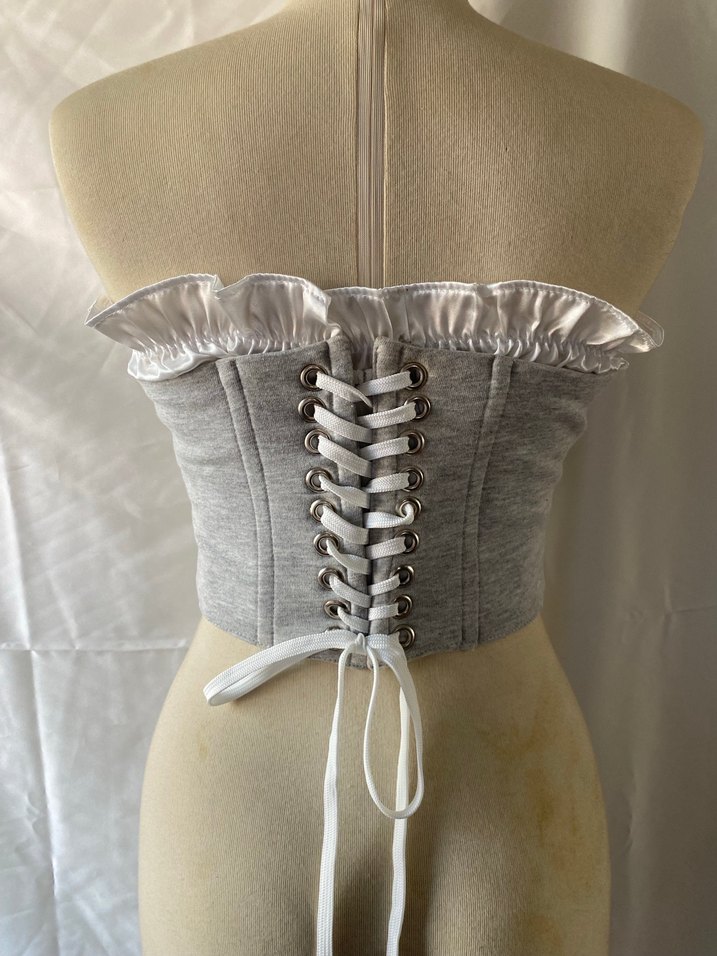 Gri Fırfırlı Straplez Korse Bluz - Görsel 3