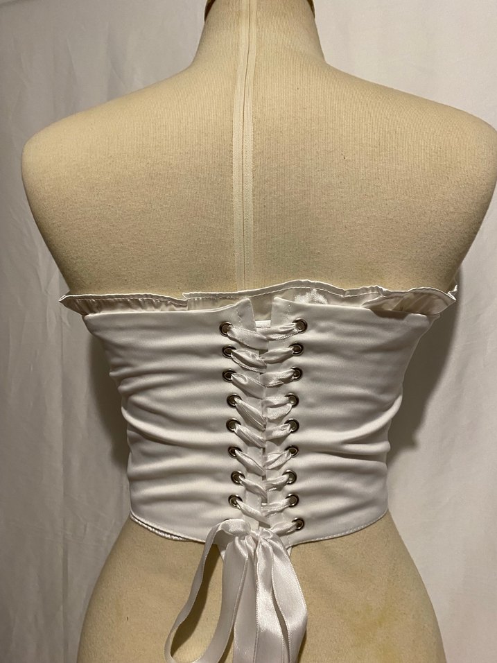 Beyaz Büzgülü Straplez Kadın Büstiyer - Görsel 3