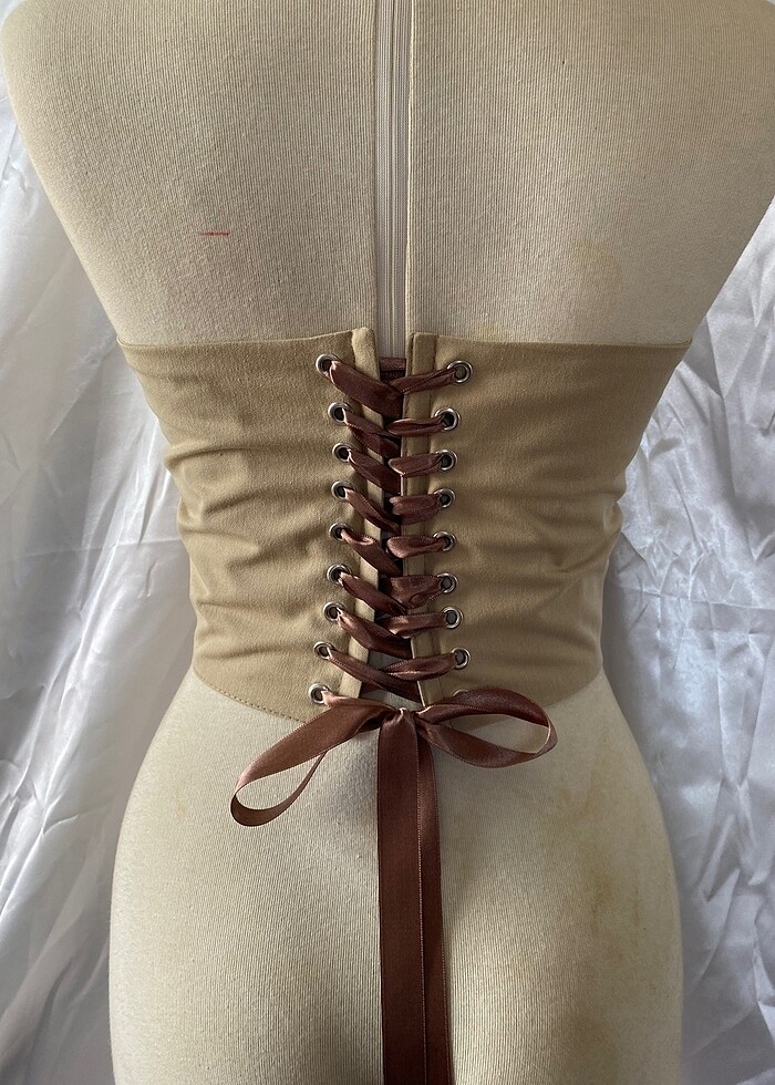 Büstiyer - Görsel 3