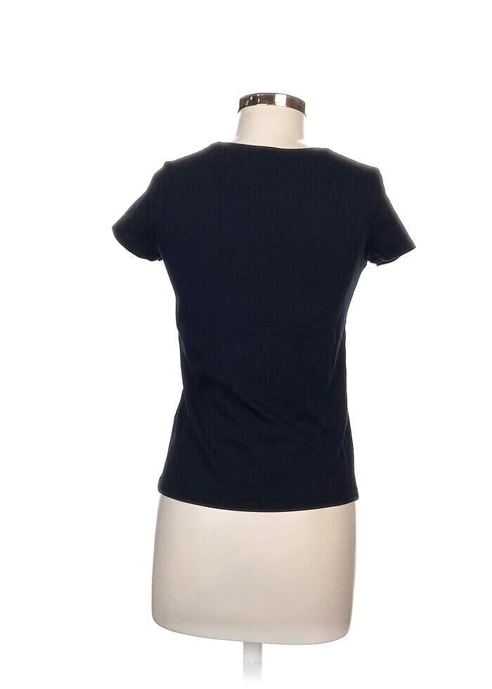 H&M T-shirt %70 İndirimli. - Görsel 3