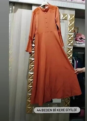 Diğer Elbise ikili takım