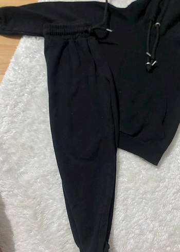 7 Yaş Beden Erkek Siyah Kapüşonlu Sweatshirt ve Eşofman Altı