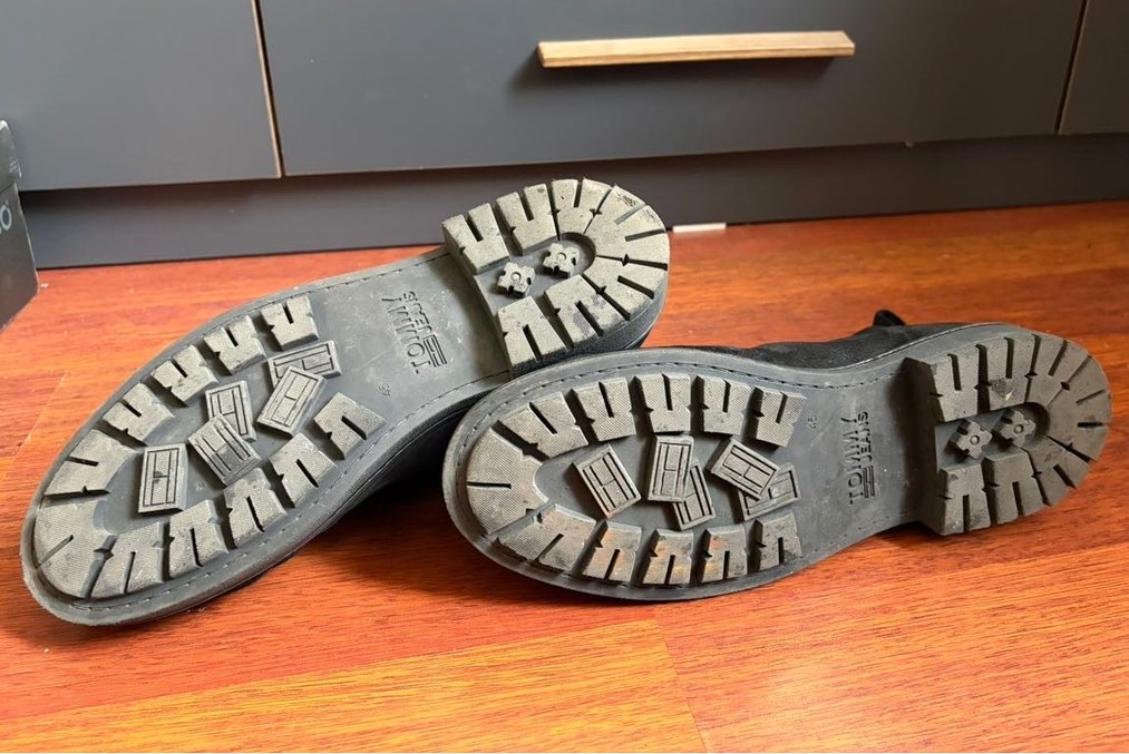 Tommy Hilfiger Siyah Chelsea Süet Bot - Görsel 4